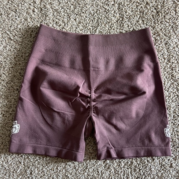 Darc Sport She Wolves Forever Seamless Everson Shorts in Rose - Picture 2 of 2